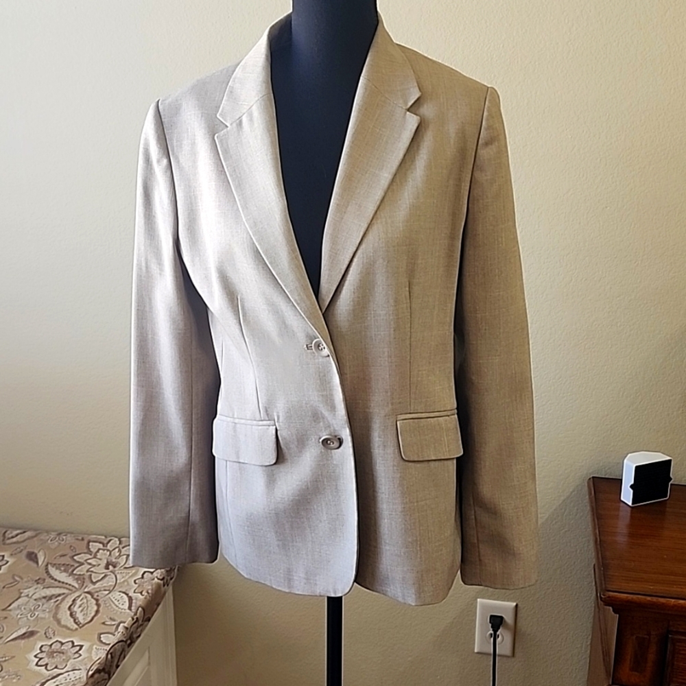 Ladies suit jacket